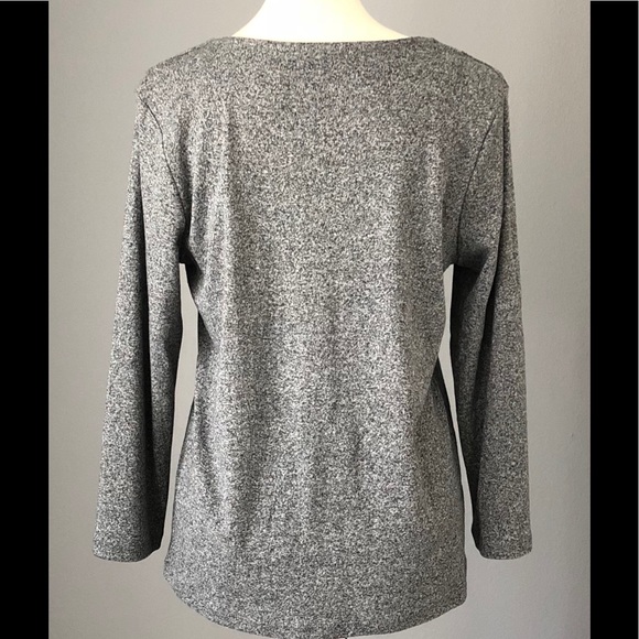 Light Greg Sweater with Sequin Design - Picture 6 of 8